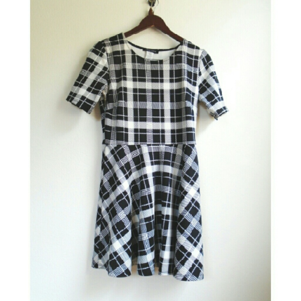 EUC Forever 21 large Plaid Dress